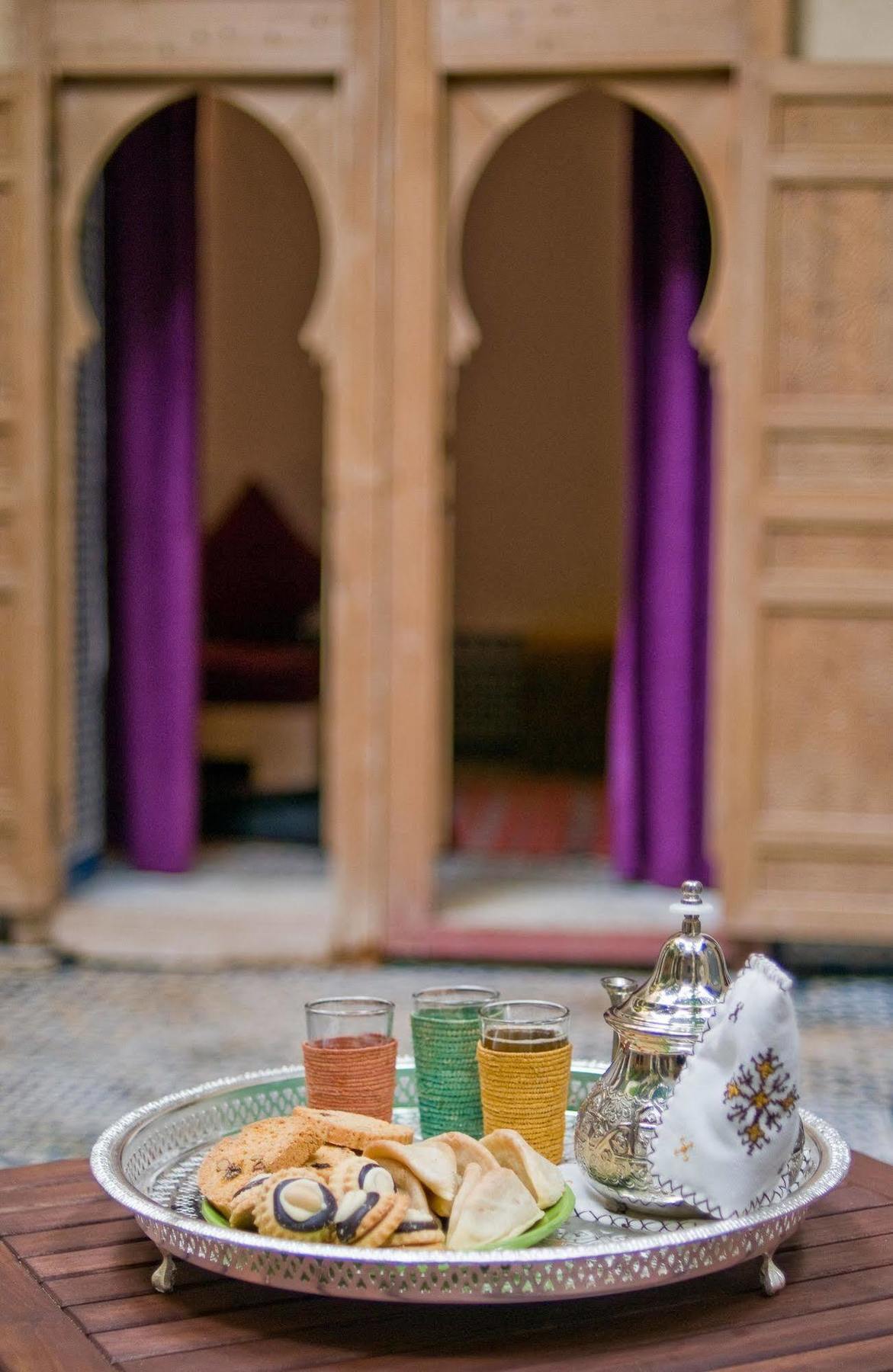 Riad La Maison D'à Côté Meknès Esterno foto